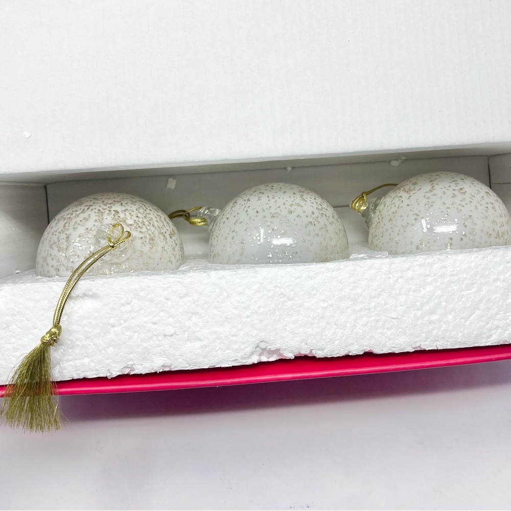 Lenox Art Glass Ornaments White & Silver Speckled Set of Three - Picture 4 of 7